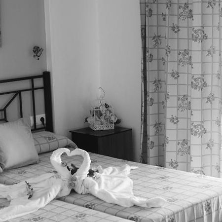 Hostal Malia 콘일데라프론테라 외부 사진