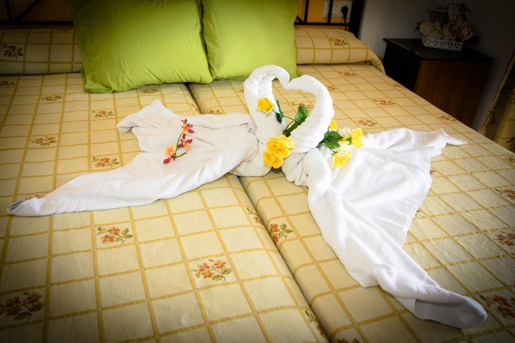 Hostal Malia 콘일데라프론테라 외부 사진