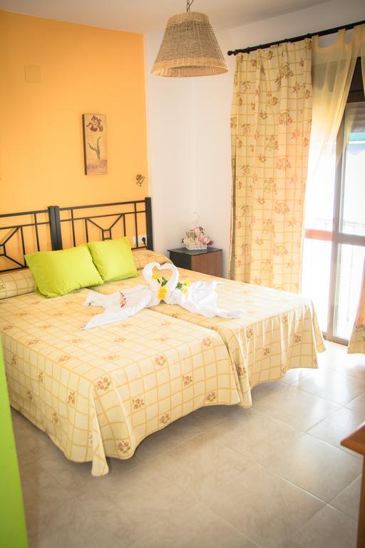 Hostal Malia 콘일데라프론테라 외부 사진