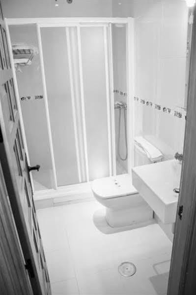 Hostal Malia 콘일데라프론테라 외부 사진